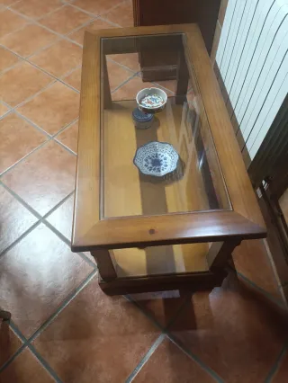 Mesa baja de salón madera y cristal