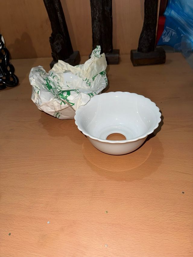 Tulipa/plafón de porcelana blanca