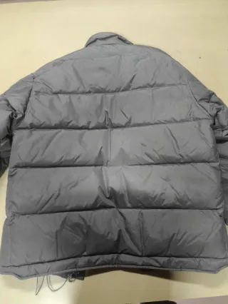 Abrigo acolchado gris C&A