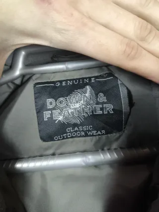 Abrigo acolchado gris C&A