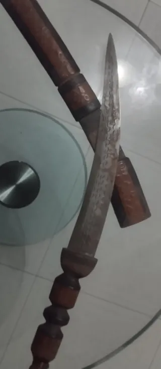 Spada artigianale con fodero