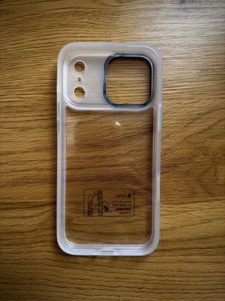 Funda iPhone 17ProMax Transparente