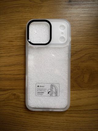 Funda iPhone 17ProMax Transparente