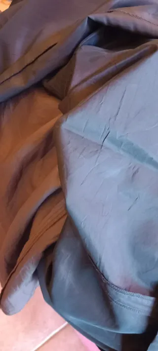 Falda de raso. Zara Basics. Talla L.