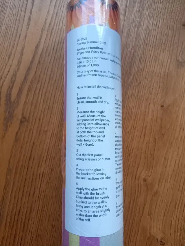 Papel de pared LOEWE Anthea Hamilton