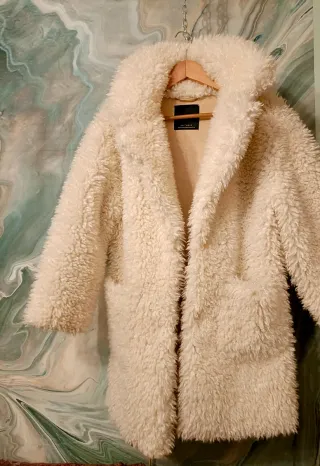 Abrigo Teddy Zara Blanco nuevo