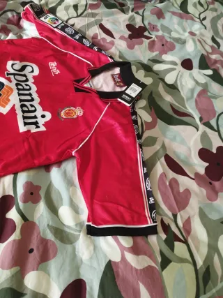 Camiseta Retro Mallorca 90s (Talla M)