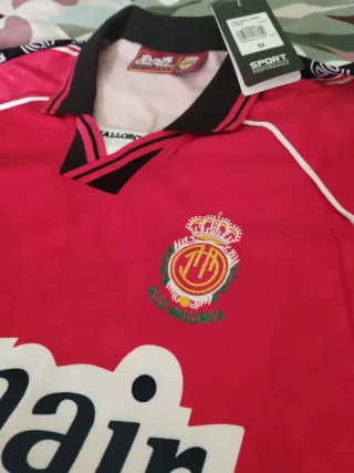Camiseta Retro Mallorca 90s (Talla M)