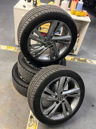Llantas Originales VW Golf 17 225/45 R17