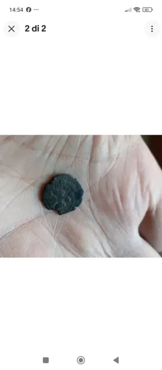 Moneta antica con numero 3 piccioli silicia rara