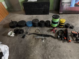 Equipo de gimnasio en casa