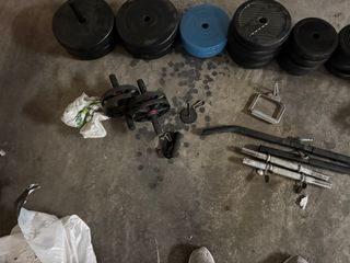 Equipo de gimnasio en casa