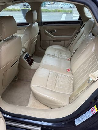 Audi A8 3.0TDI 233cv