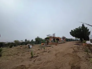 Casa de campo, luz y agua Almendralejo - Aceuchal