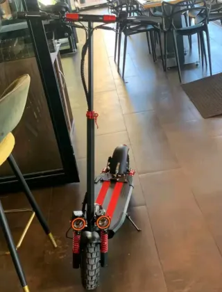 Patinete Eléctrico con Asiento