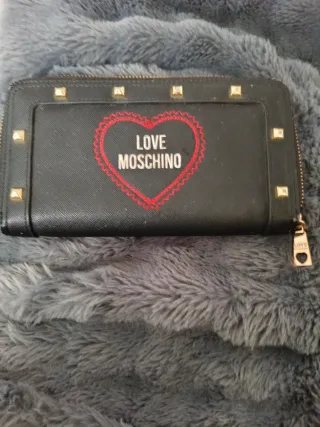 Cartera Love Moschino Negra con Tachuelas