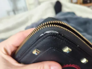 Cartera Love Moschino Negra con Tachuelas