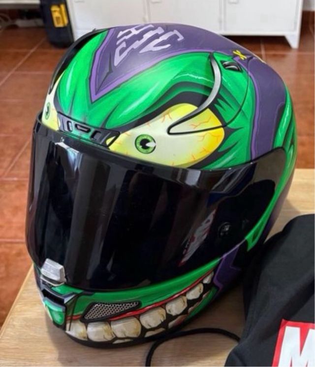 Casco HJC Marvel Joker
