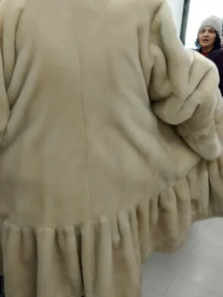 Giacca lunga pelliccia ecologica beige