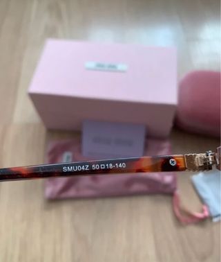 Gafas de sol Miu Miu Tortoise