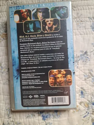 2 DVDs Backstreet Boys Behind the Scenes