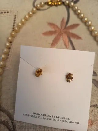 Conjunto collar y pendientes perlas