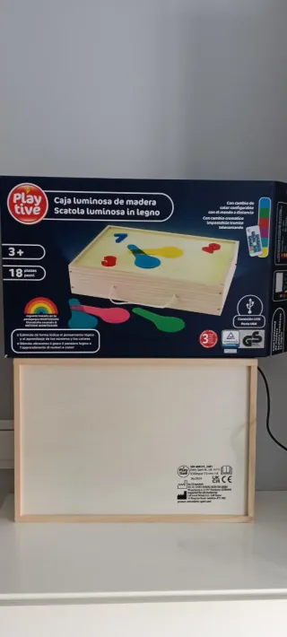 Caja luminosa de madera Playtive