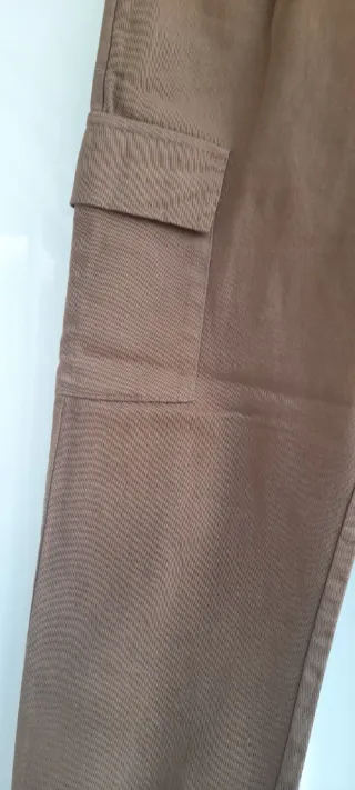 Pantalón cargo camel talla S