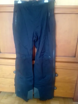 Pantalón de lluvia y nieve