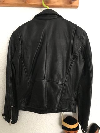 Cazadora Biker Bershka Piel Negra Talla S