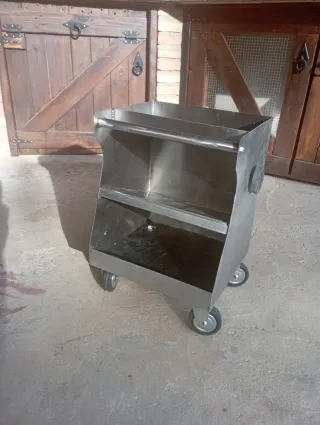 Carro porta herramientas herrador caballos"pequeño