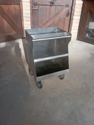 Carro porta herramientas herrador caballos"pequeño