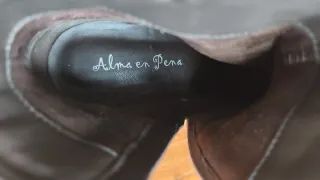 Botines Alma en Pena negros con tachuelas