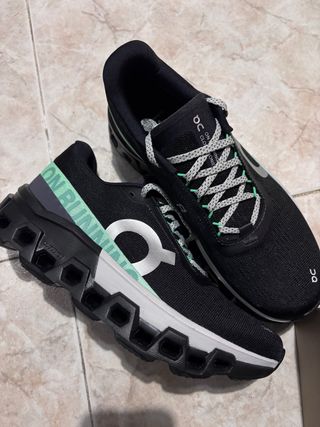 On Running Cloudmonster 2