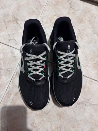 On Running Cloudmonster 2