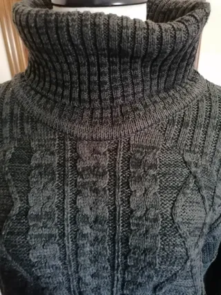 Jersey cuello alto gris talla L