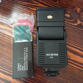 Praktica MTL 50 Cámara Analógica + Accesorios