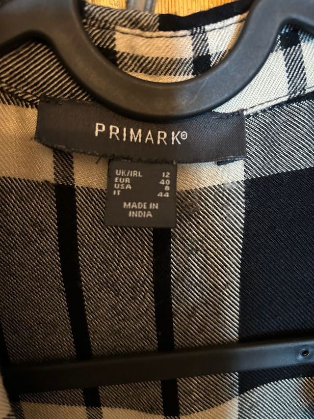 Vestido camisero de cuadros beige y negro