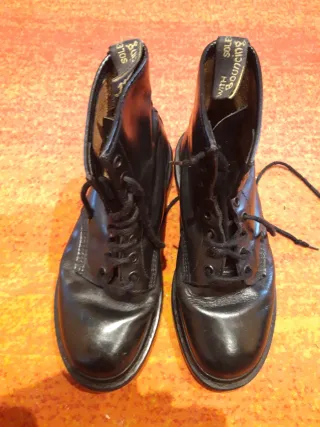 Botas Dr. Martens Talla 38 Negras