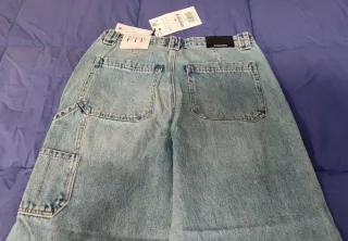 Pantalón vaquero Stradivarius fit talla 40