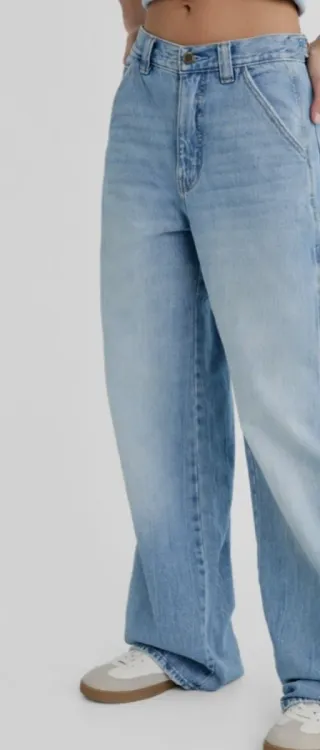 Pantalón vaquero Stradivarius fit talla 40