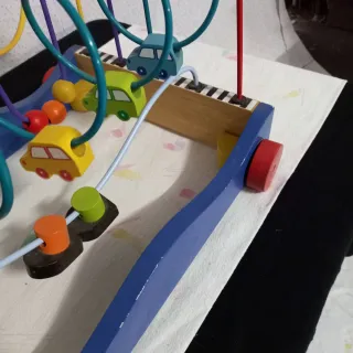 Laberinto de madera para bebés