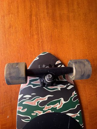 Skate Cruiser Globe 82 cm Camuflaje. Surf skate