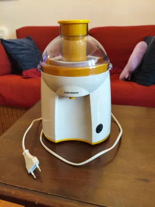 Centrifuga Estrattore Succo Dictrolux