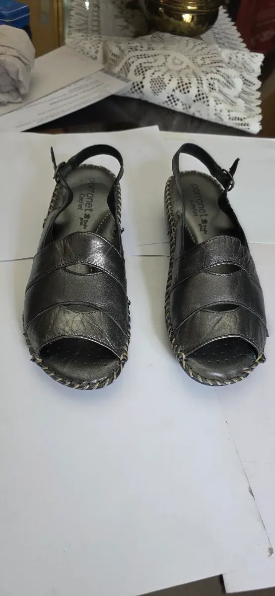 Zapatos piel metalizado gris plata 37