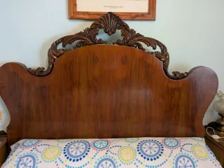 Habitación clásica de madera maciza