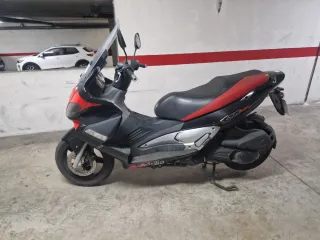 Moto 125cc Aprilia sd max