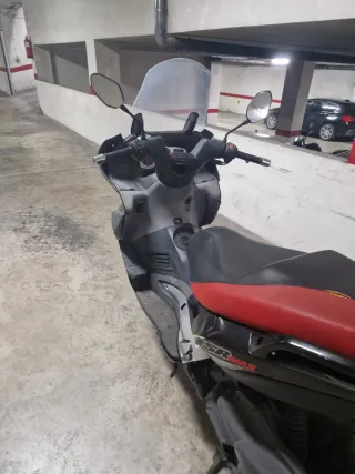 Moto 125cc Aprilia sd max