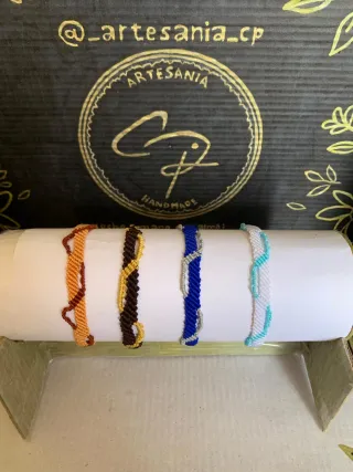 Pulsera macramé Artesania CP multicolor