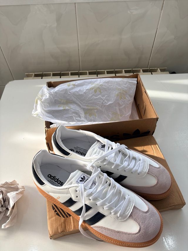 Zapatillas Adidas Samba Blancas y Negras